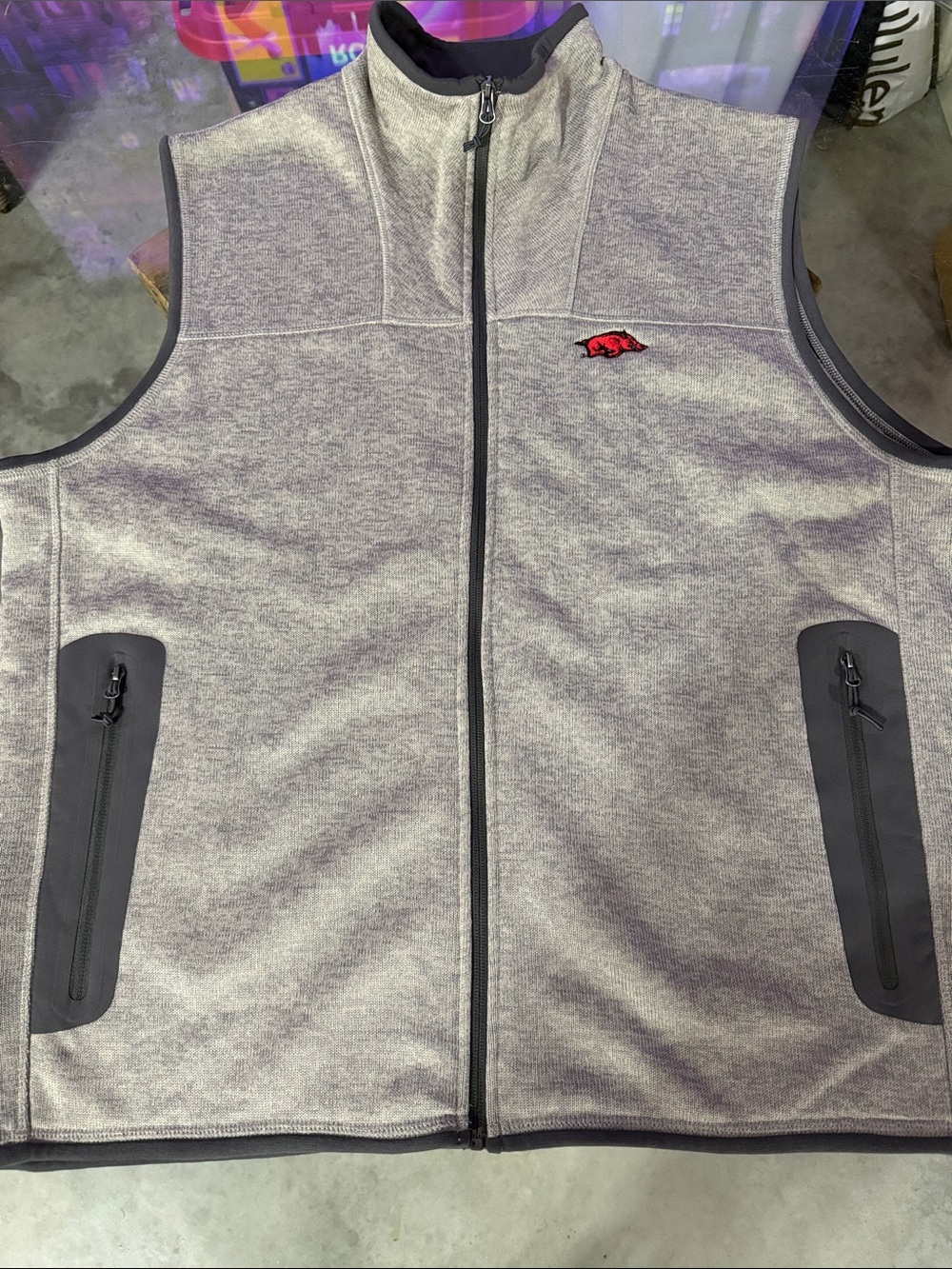 Men's Arkansas Razorbacks Heather Gray Zip-Up Vest with Pockets